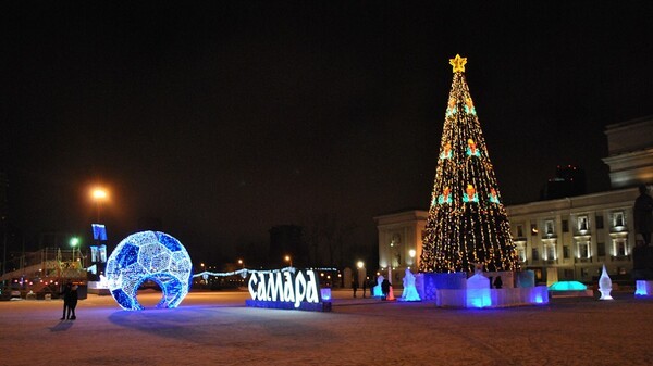 Новые законы, первые новорожденные, труп на козырьке: чем запомнилось 1 января 2022 года