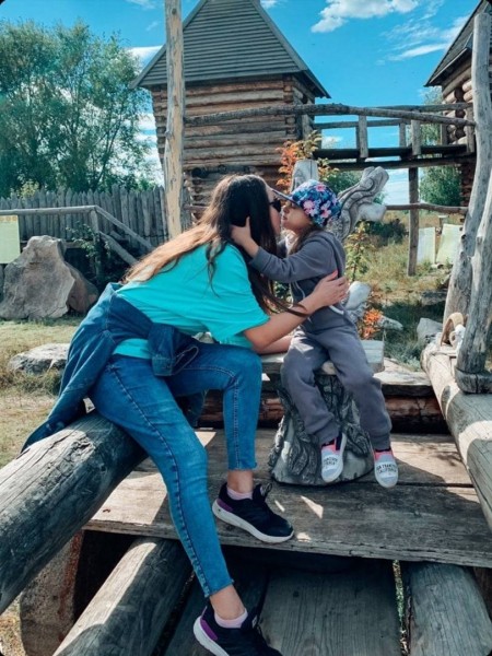 Интервью: блогер Женя Аликперова из Самары рассказала, как воспитывает дочь с ЗПРР