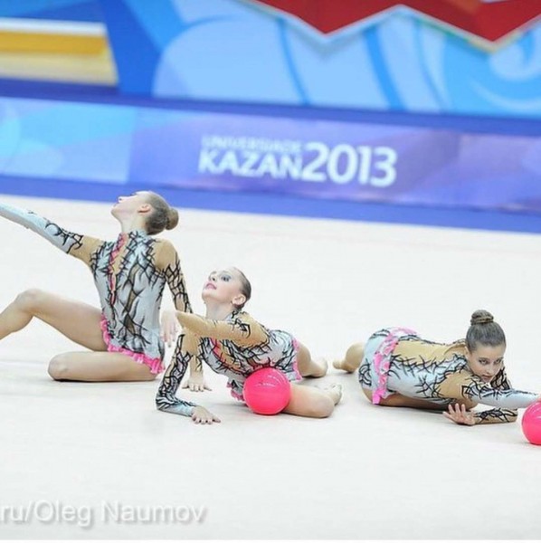 &laquo;Растяжка помогает&raquo;: молодая гимнастка из Самары рассказала, почему поступила на медицинский