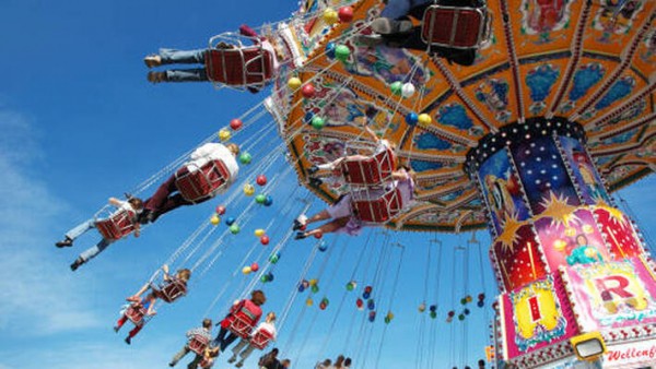 &laquo;Судьба благоволит им&raquo;: Павел Глоба назвал 3 знака Зодиака, которых в феврале 2022 года ждёт успех 