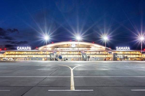 В Самарском аэропорту на предмет минирования был досмотрен самолет