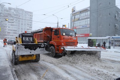Оранжевый уровень опасности: в Самаре на уборку территорий города мобилизованы все службы благоустройства и коммунальные организации