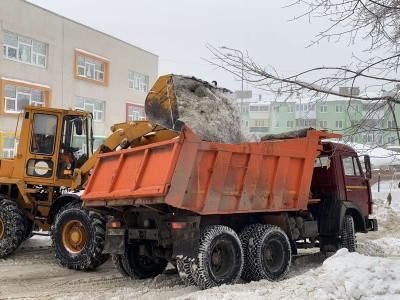 Заберите &laquo;подснежники&raquo;: для расчистки дорог на всю ширину  во взаимодействии с ГИБДД активизируют работы по эвакуации  или перемещению машин, брошенных на обочинах 