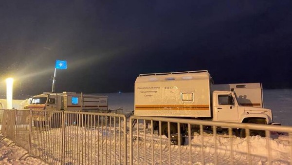 Под Самарой 5 марта 2022 года спасатели достали из снежного плена больше полусотни человек