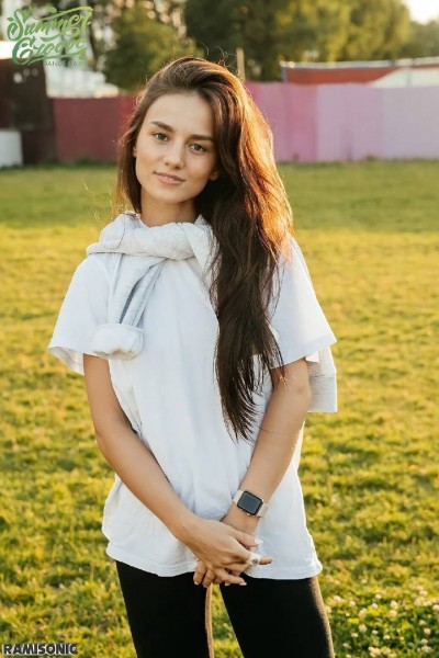 &laquo;Dancehall - это не попотряс&raquo;: молодая девушка из Самары откровенно рассказала о своей танцевальной карьере, участии в &laquo;Танцах&raquo; и работе с Мигелем