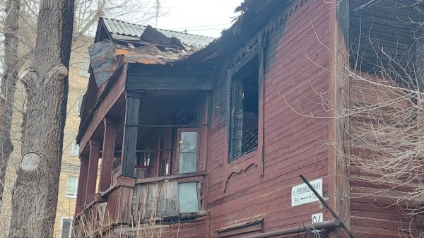 В Самаре второй раз за неделю загорелся дом на улице Революционной