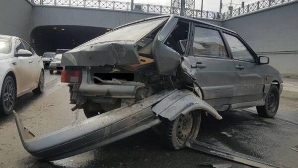 В Самаре водитель Lada Largus въехал в VAZ 21140 с ребенком в Кировском районе